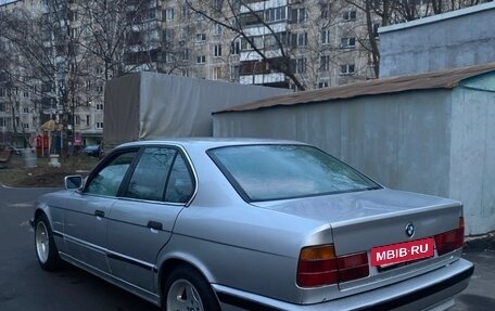 BMW 5 серия, 1991 год, 515 000 рублей, 3 фотография