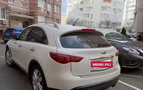 Infiniti FX II, 2012 год, 2 300 000 рублей, 18 фотография