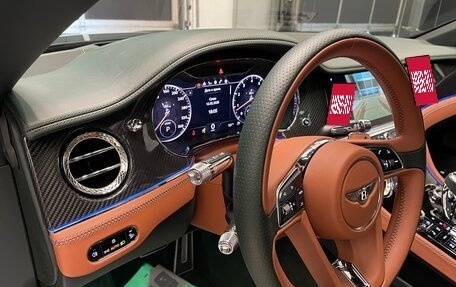 Bentley Continental GT III, 2020 год, 25 000 000 рублей, 11 фотография