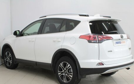 Toyota RAV4, 2016 год, 2 499 000 рублей, 9 фотография