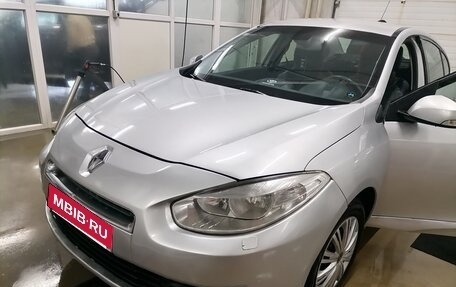 Renault Fluence I, 2011 год, 650 000 рублей, 1 фотография