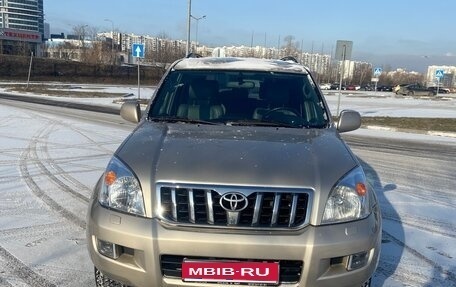 Toyota Land Cruiser Prado 120 рестайлинг, 2005 год, 2 600 000 рублей, 1 фотография