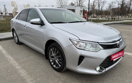 Toyota Camry, 2016 год, 2 200 000 рублей, 5 фотография