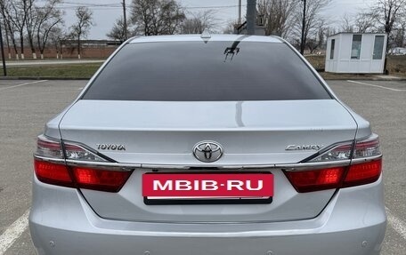 Toyota Camry, 2016 год, 2 200 000 рублей, 4 фотография