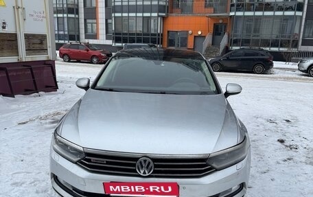 Volkswagen Passat B8 рестайлинг, 2018 год, 2 800 000 рублей, 10 фотография