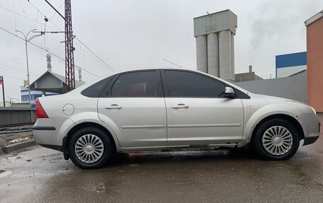 Ford Focus II рестайлинг, 2005 год, 440 000 рублей, 3 фотография