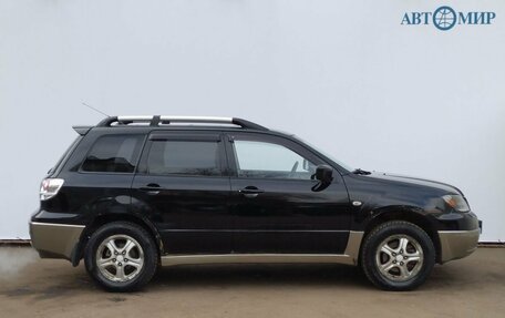 Mitsubishi Outlander III рестайлинг 3, 2004 год, 650 000 рублей, 4 фотография