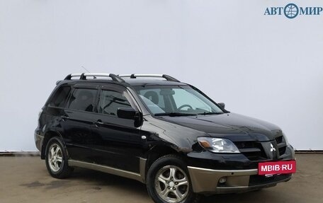 Mitsubishi Outlander III рестайлинг 3, 2004 год, 650 000 рублей, 3 фотография