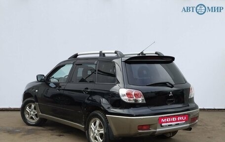 Mitsubishi Outlander III рестайлинг 3, 2004 год, 650 000 рублей, 7 фотография