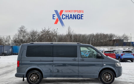 Volkswagen Caravelle T5, 2014 год, 2 199 000 рублей, 3 фотография