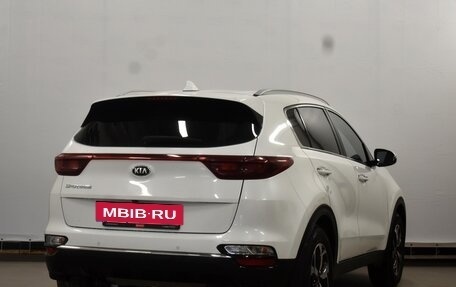 KIA Sportage IV рестайлинг, 2020 год, 2 090 000 рублей, 2 фотография