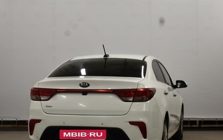 KIA Rio IV, 2019 год, 1 570 000 рублей, 2 фотография