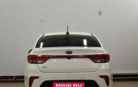 KIA Rio IV, 2019 год, 1 570 000 рублей, 4 фотография