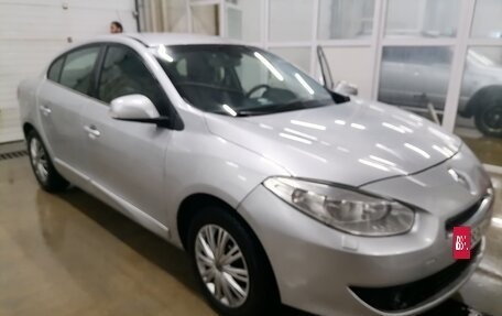 Renault Fluence I, 2011 год, 650 000 рублей, 2 фотография