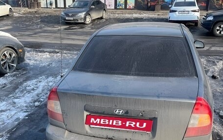 Hyundai Accent II, 2004 год, 420 000 рублей, 3 фотография