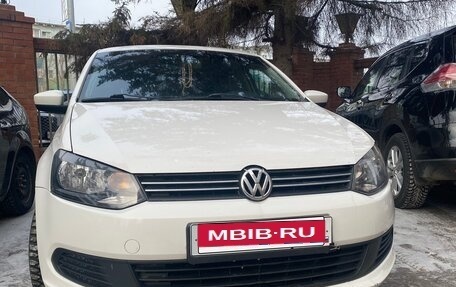 Volkswagen Polo VI (EU Market), 2012 год, 880 000 рублей, 4 фотография