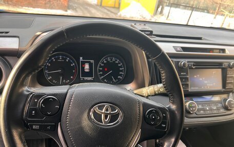 Toyota RAV4, 2015 год, 2 200 000 рублей, 6 фотография