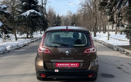 Renault Scenic III, 2011 год, 855 000 рублей, 6 фотография