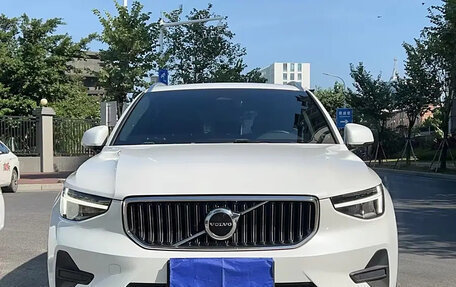 Volvo XC40 I, 2022 год, 2 650 000 рублей, 2 фотография