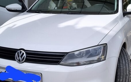 Volkswagen Jetta VI, 2013 год, 1 150 000 рублей, 3 фотография