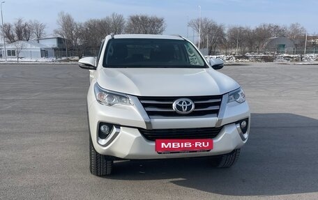 Toyota Fortuner II, 2018 год, 3 690 000 рублей, 2 фотография