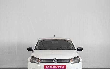 Volkswagen Polo VI (EU Market), 2013 год, 699 000 рублей, 2 фотография