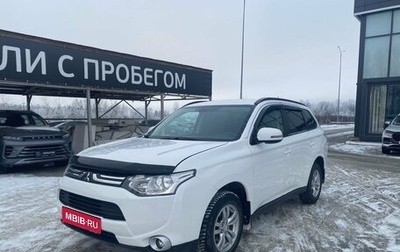 Mitsubishi Outlander III рестайлинг 3, 2013 год, 1 350 000 рублей, 1 фотография