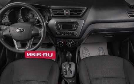 KIA Rio III рестайлинг, 2013 год, 929 000 рублей, 7 фотография