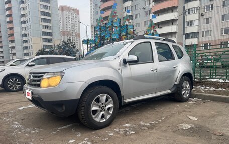 Renault Duster I рестайлинг, 2012 год, 699 000 рублей, 2 фотография