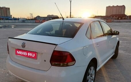 Volkswagen Polo VI (EU Market), 2011 год, 650 000 рублей, 3 фотография