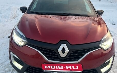 Renault Kaptur I рестайлинг, 2019 год, 1 290 000 рублей, 3 фотография