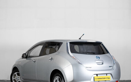 Nissan Leaf I, 2011 год, 639 000 рублей, 6 фотография