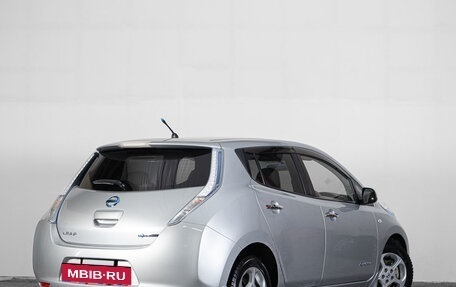 Nissan Leaf I, 2011 год, 639 000 рублей, 4 фотография