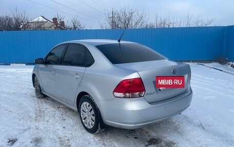 Volkswagen Polo VI (EU Market), 2011 год, 830 000 рублей, 3 фотография