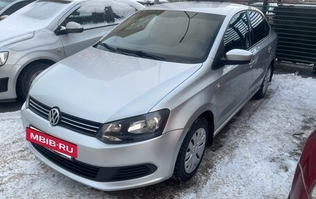 Volkswagen Polo VI (EU Market), 2011 год, 830 000 рублей, 10 фотография