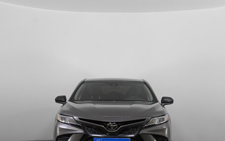 Toyota Camry, 2017 год, 2 189 000 рублей, 2 фотография