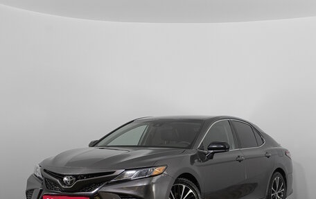 Toyota Camry, 2017 год, 2 189 000 рублей, 3 фотография