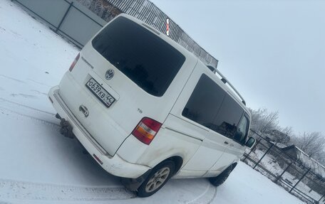 Volkswagen Transporter T5 рестайлинг, 2003 год, 950 000 рублей, 11 фотография