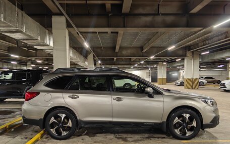 Subaru Outback IV рестайлинг, 2016 год, 2 850 000 рублей, 6 фотография