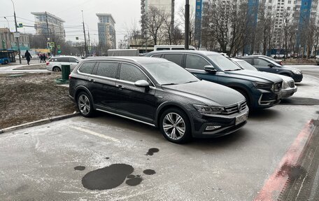 Volkswagen Passat B8 рестайлинг, 2019 год, 4 400 000 рублей, 11 фотография