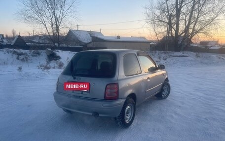 Nissan March II, 2001 год, 190 000 рублей, 4 фотография