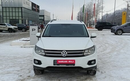 Volkswagen Tiguan I, 2015 год, 1 795 400 рублей, 2 фотография