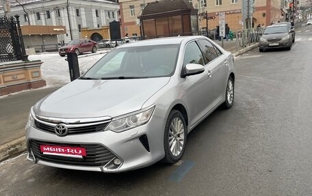 Toyota Camry, 2015 год, 1 610 000 рублей, 6 фотография