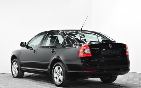 Skoda Octavia, 2010 год, 965 000 рублей, 3 фотография