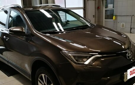 Toyota RAV4, 2019 год, 3 250 000 рублей, 2 фотография