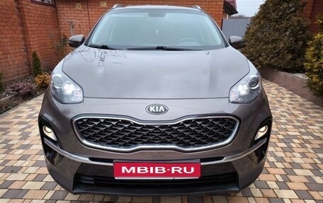 KIA Sportage IV рестайлинг, 2019 год, 2 250 000 рублей, 1 фотография