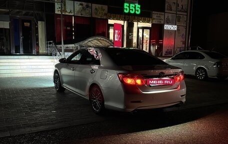 Toyota Camry, 2013 год, 1 850 000 рублей, 2 фотография