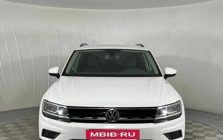 Volkswagen Tiguan II, 2019 год, 2 290 000 рублей, 2 фотография