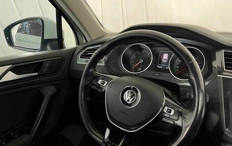 Volkswagen Tiguan II, 2019 год, 2 290 000 рублей, 8 фотография