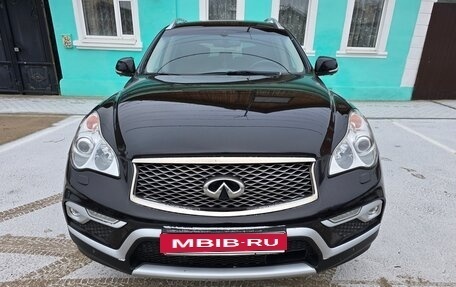 Infiniti QX50 I рестайлинг, 2015 год, 2 250 000 рублей, 9 фотография